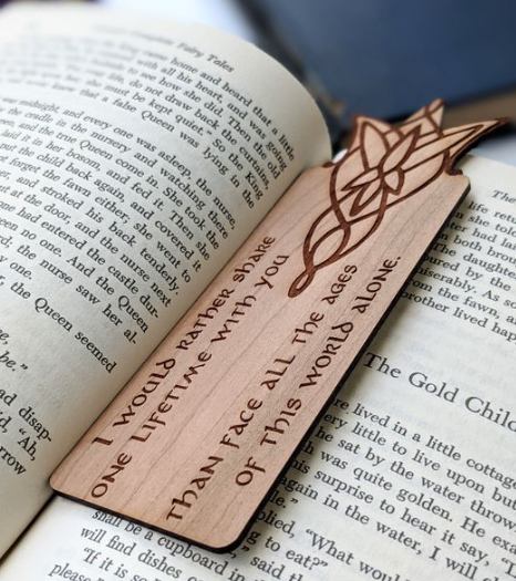 Arwen's Evenstar - LOTR Inspired Wooden Bookmark
